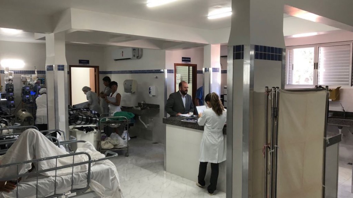 Obras de reforma do Hospital Regional de Gurupi passam por vistoria