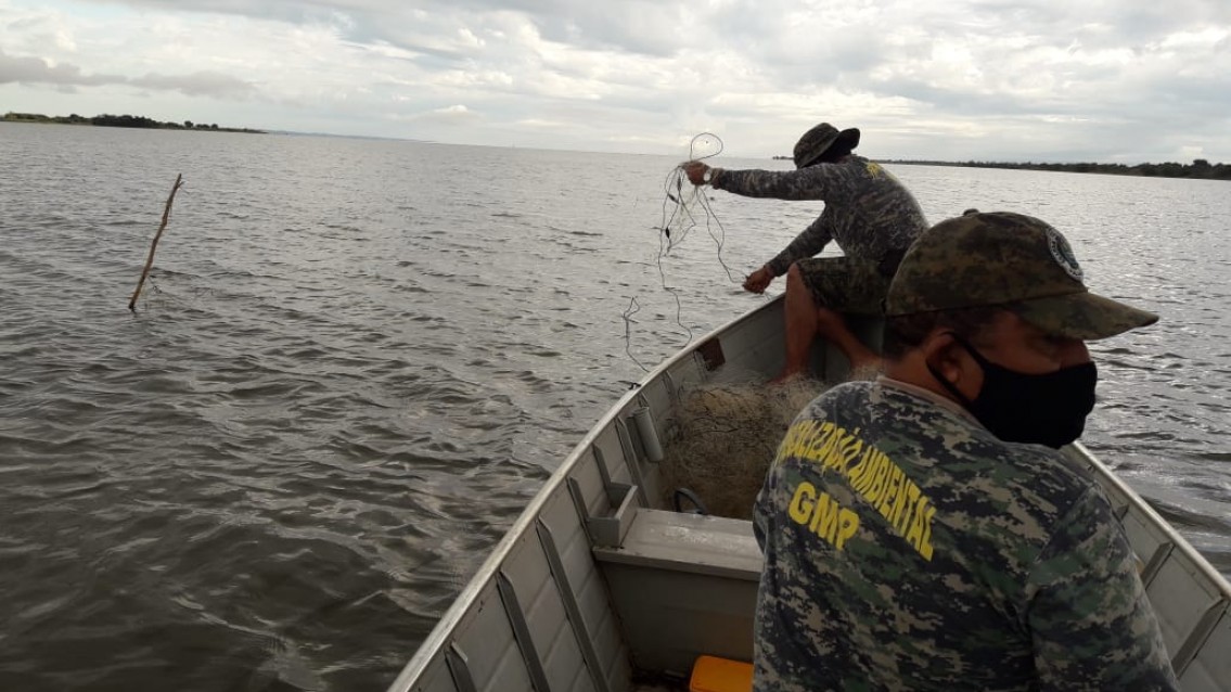 Meio Ambiente apreende mais de 4 mil metros de rede de pesca em Palmas