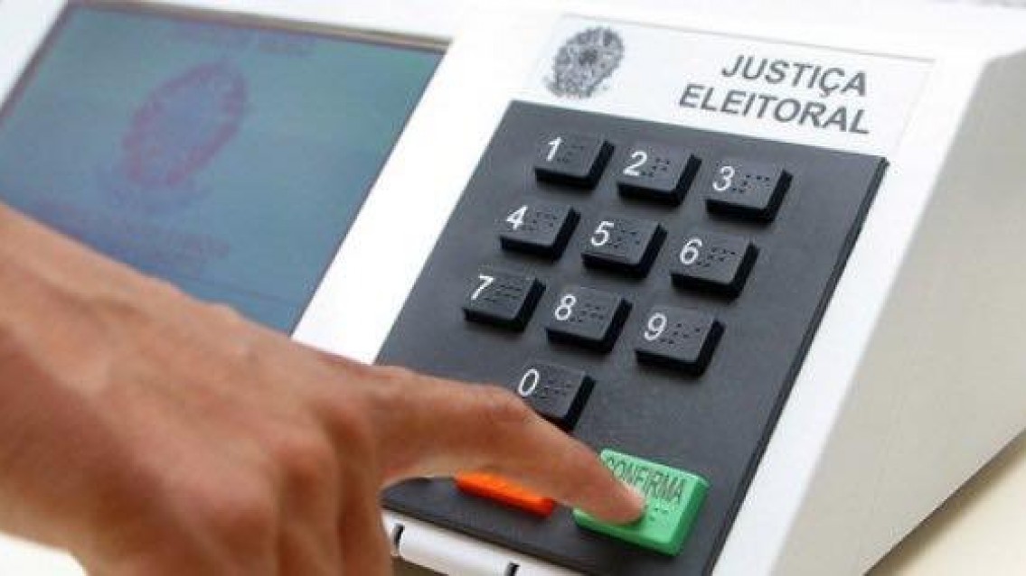 75% dos brasileiros temem que ‘fake news’ influencie o voto