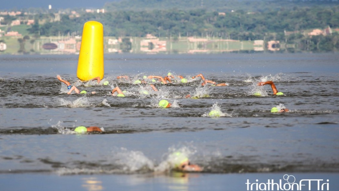 Triathlon leva os atletas mais rápidos do país para Palmas no TO