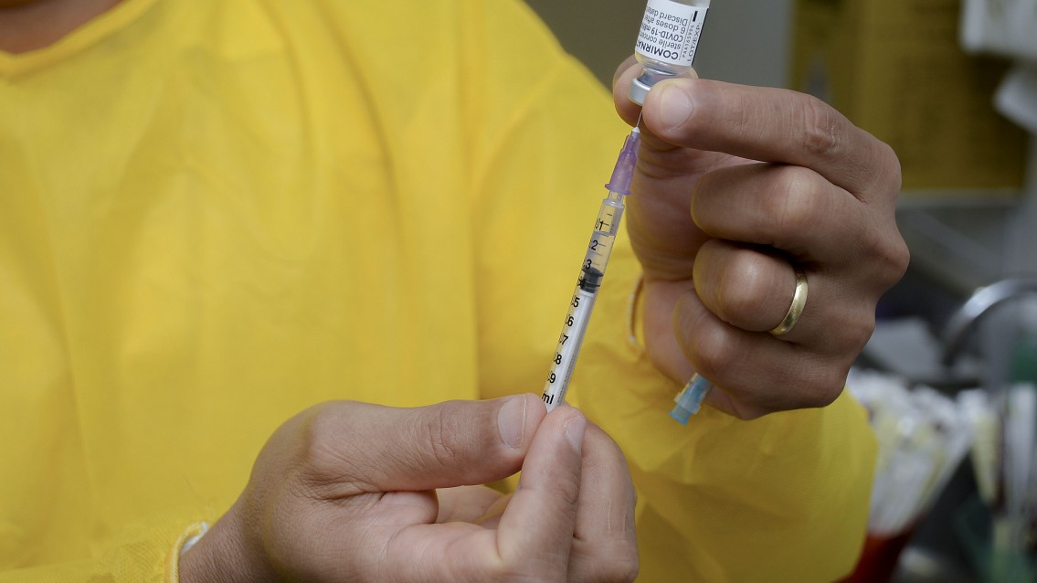 Pessoas com comorbidades a partir de 35 anos já podem vacinar